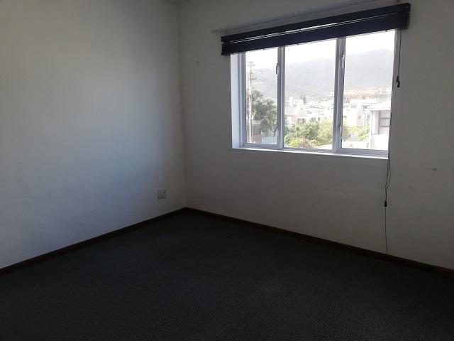To Let 1 Bedroom Property for Rent in Fish Hoek Western Cape
